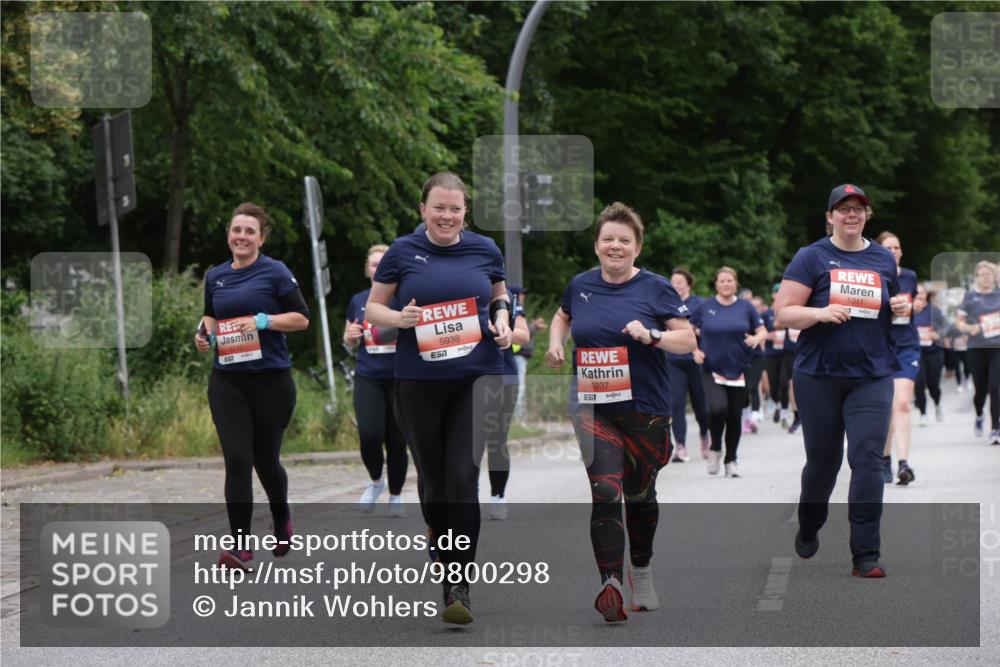 14.06.2026 - REWE Women's Run Jannik Wohlers http://msf.ph/oto/9800298 14.06.2026 11:03:14 Laufen 5938, 5937, 57, 5211 meine-sportfotos.de