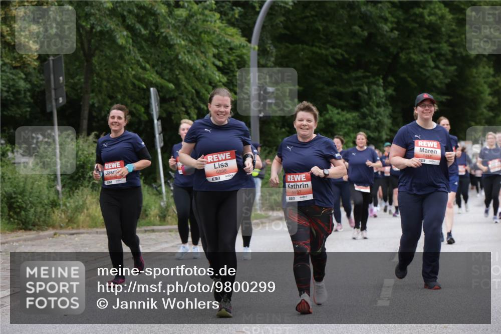 14.06.2026 - REWE Women's Run Jannik Wohlers http://msf.ph/oto/9800299 14.06.2026 11:03:14 Laufen 5938, 657, 5937, 5214, 7577 meine-sportfotos.de