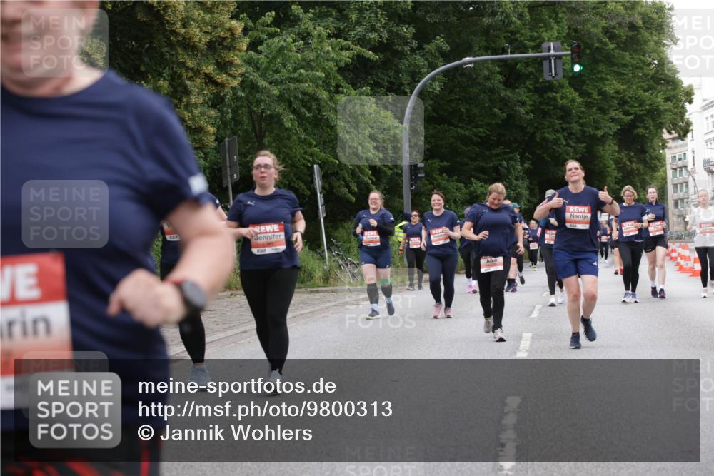 14.06.2026 - REWE Women's Run Jannik Wohlers http://msf.ph/oto/9800313 14.06.2026 11:03:18 Laufen  meine-sportfotos.de