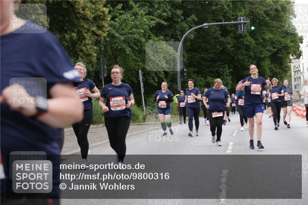 14.06.2026 - REWE Women's Run Jannik Wohlers http://msf.ph/oto/9800316 14.06.2026 11:03:18 Laufen  meine-sportfotos.de