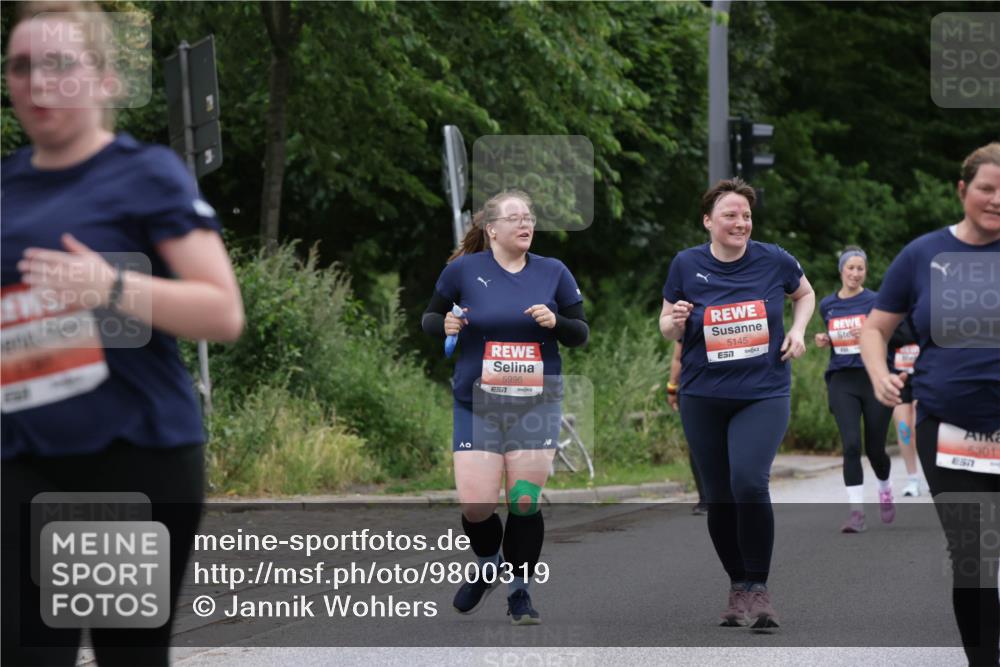 14.06.2026 - REWE Women's Run Jannik Wohlers http://msf.ph/oto/9800319 14.06.2026 11:03:19 Laufen 5996, 5145, 57, 6301 meine-sportfotos.de