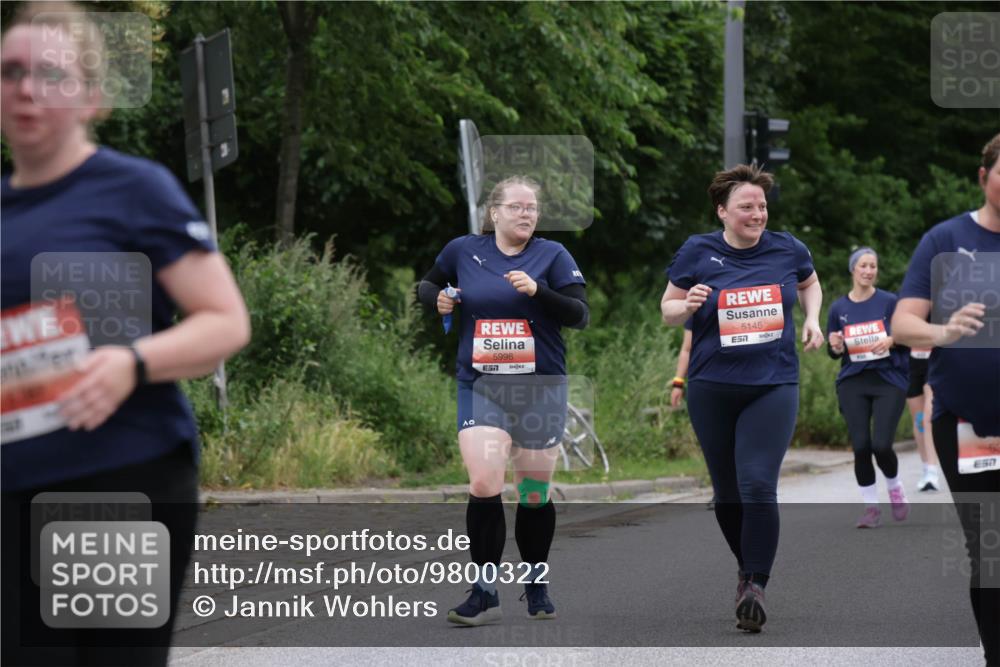 14.06.2026 - REWE Women's Run Jannik Wohlers http://msf.ph/oto/9800322 14.06.2026 11:03:20 Laufen 10, 5996, 7, 5145, 57, 7 meine-sportfotos.de