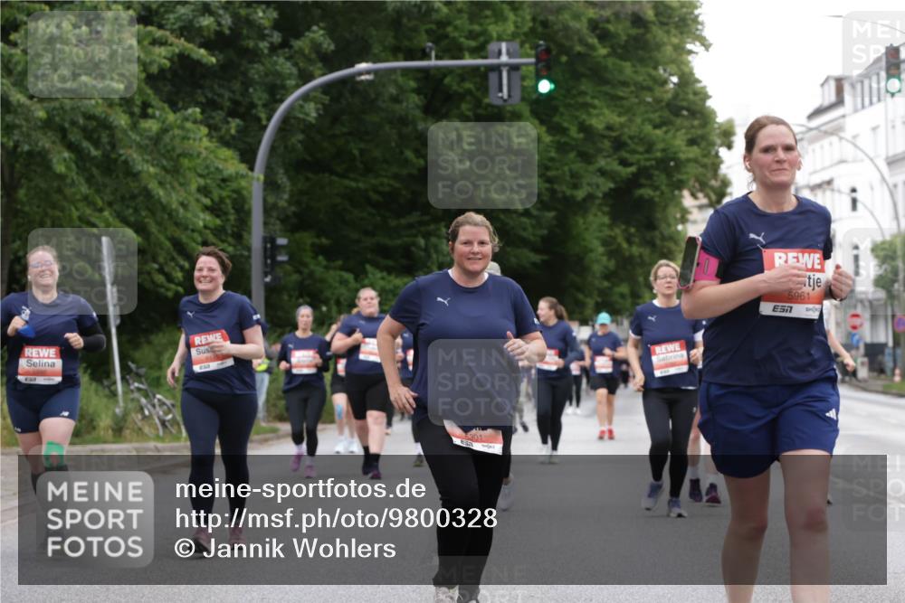 14.06.2026 - REWE Women's Run Jannik Wohlers http://msf.ph/oto/9800328 14.06.2026 11:03:21 Laufen 5301, 5961, 7 meine-sportfotos.de