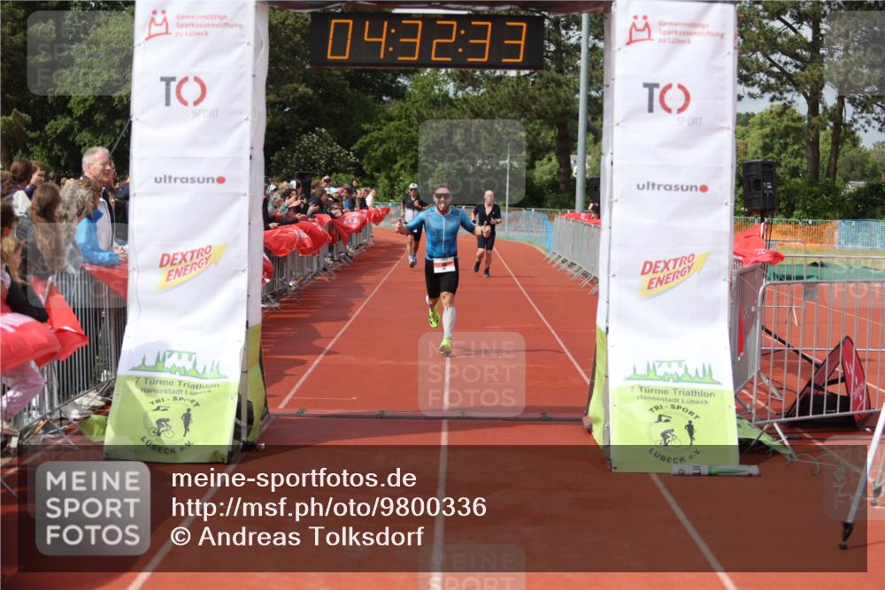 14.06.2026 - 7 Türme Triathlon Andreas Tolksdorf http://msf.ph/oto/9800336 14.06.2026 15:32:31 Ziel 840, 917 meine-sportfotos.de