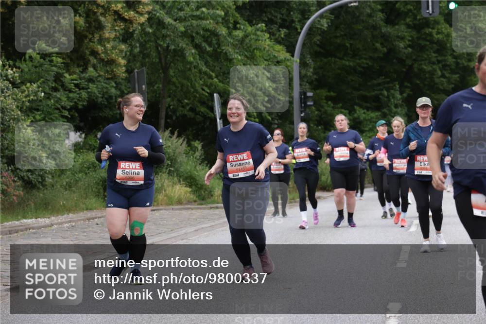 14.06.2026 - REWE Women's Run Jannik Wohlers http://msf.ph/oto/9800337 14.06.2026 11:03:22 Laufen 1, 5996, 657, 5145, 57, 5316 meine-sportfotos.de