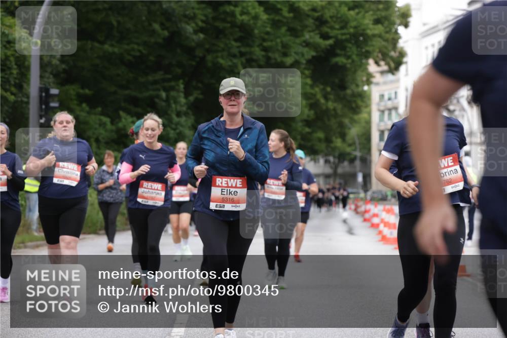 14.06.2026 - REWE Women's Run Jannik Wohlers http://msf.ph/oto/9800345 14.06.2026 11:03:23 Laufen 5316, 7, 762 meine-sportfotos.de