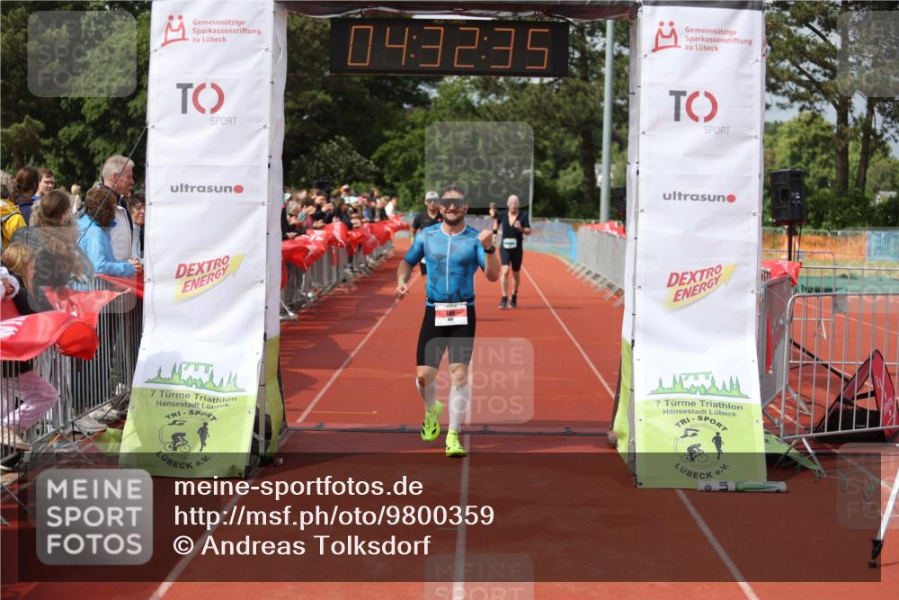 14.06.2026 - 7 Türme Triathlon Andreas Tolksdorf http://msf.ph/oto/9800359 14.06.2026 15:32:34 Ziel 840, 917, 1025 meine-sportfotos.de