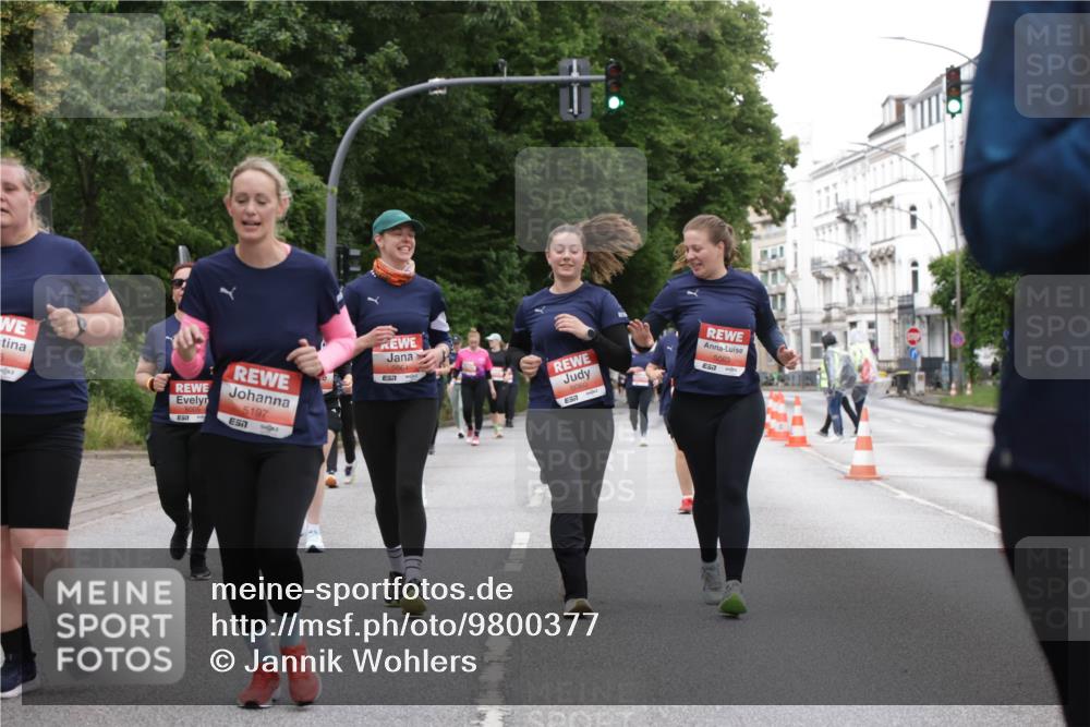 14.06.2026 - REWE Women's Run Jannik Wohlers http://msf.ph/oto/9800377 14.06.2026 11:03:27 Laufen 5005, 5197, 57, 5061, 7, 5063 meine-sportfotos.de
