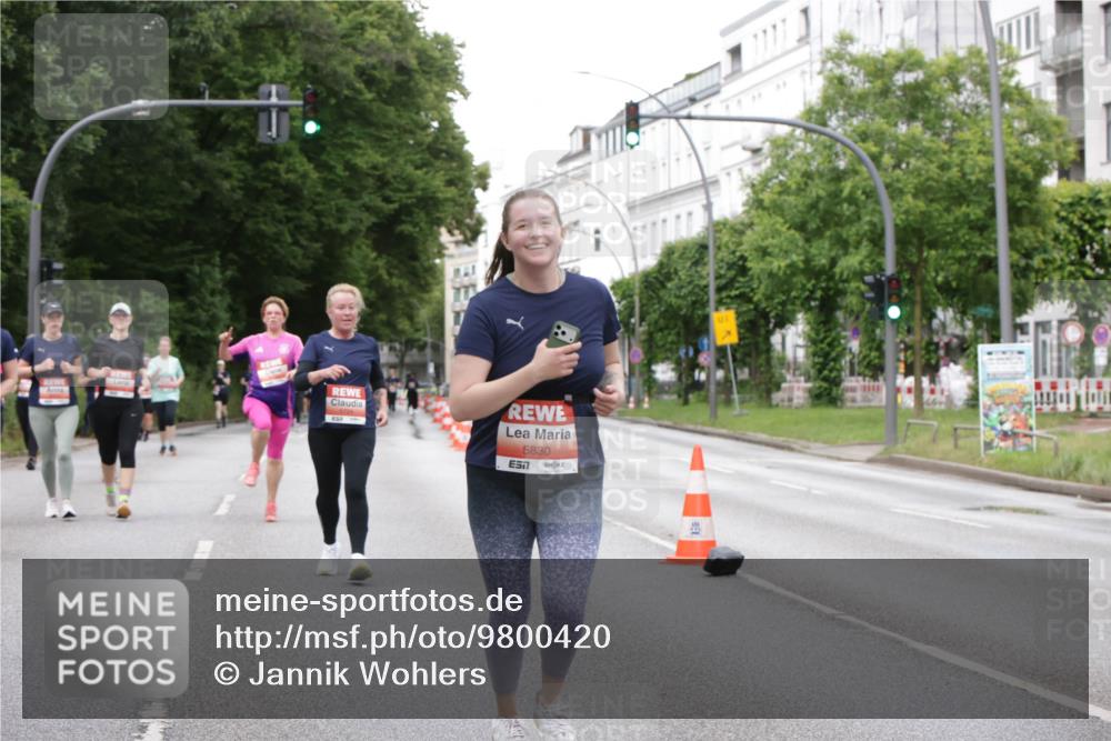 14.06.2026 - REWE Women's Run Jannik Wohlers http://msf.ph/oto/9800420 14.06.2026 11:03:37 Laufen 5830, 7 meine-sportfotos.de