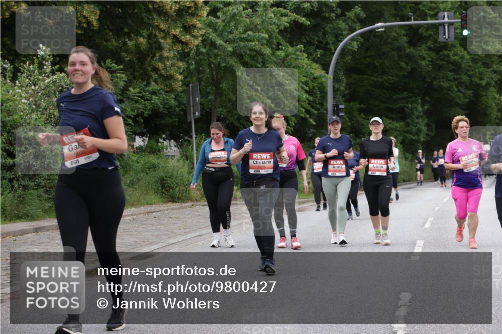 14.06.2026 - REWE Women's Run Jannik Wohlers http://msf.ph/oto/9800427 14.06.2026 11:03:38 Laufen 5606, 7, 5275 meine-sportfotos.de