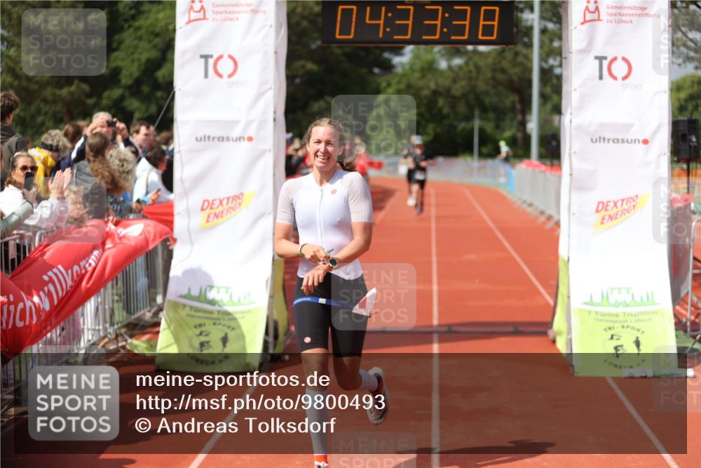 14.06.2026 - 7 Türme Triathlon Andreas Tolksdorf http://msf.ph/oto/9800493 14.06.2026 15:33:37 Ziel 643, 665, 1104, 1158 meine-sportfotos.de