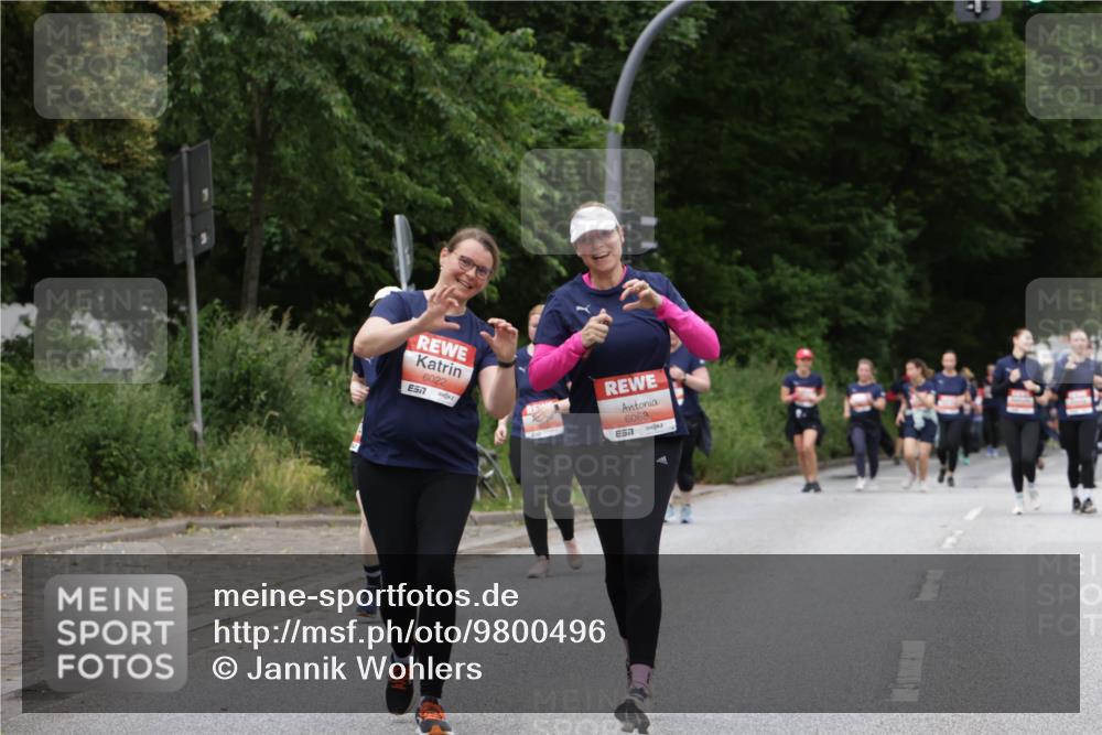 14.06.2026 - REWE Women's Run Jannik Wohlers http://msf.ph/oto/9800496 14.06.2026 11:03:54 Laufen 6022, 7, 6068, 657 meine-sportfotos.de