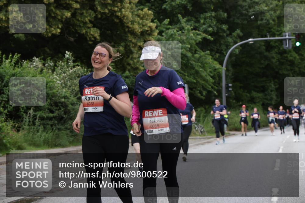 14.06.2026 - REWE Women's Run Jannik Wohlers http://msf.ph/oto/9800522 14.06.2026 11:03:57 Laufen 77, 6022, 6068 meine-sportfotos.de