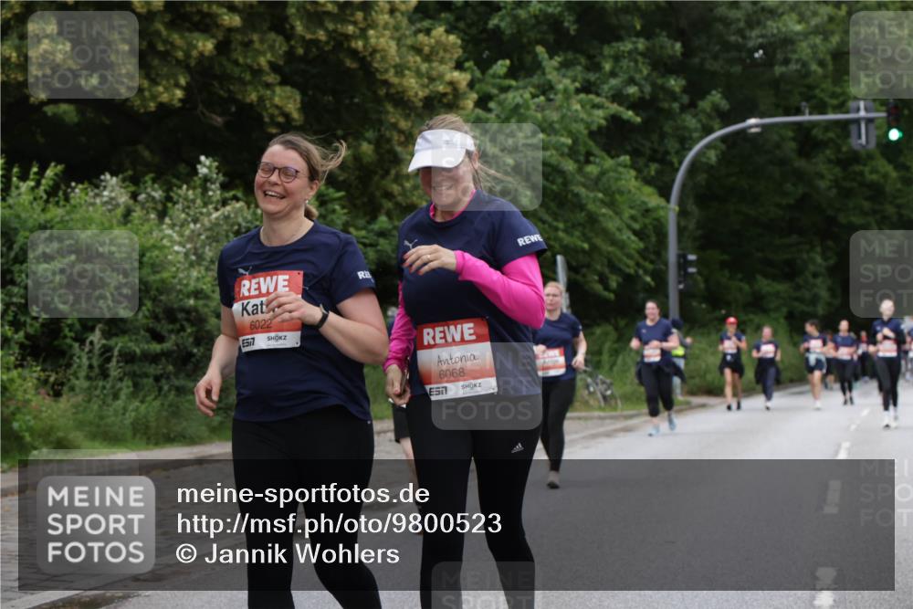 14.06.2026 - REWE Women's Run Jannik Wohlers http://msf.ph/oto/9800523 14.06.2026 11:03:57 Laufen 6022, 577, 6068 meine-sportfotos.de