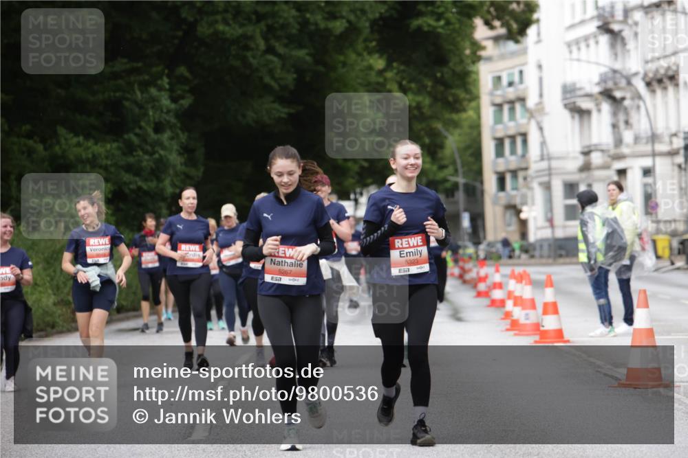 14.06.2026 - REWE Women's Run Jannik Wohlers http://msf.ph/oto/9800536 14.06.2026 11:04:00 Laufen 5267, 7, 5323, 57 meine-sportfotos.de