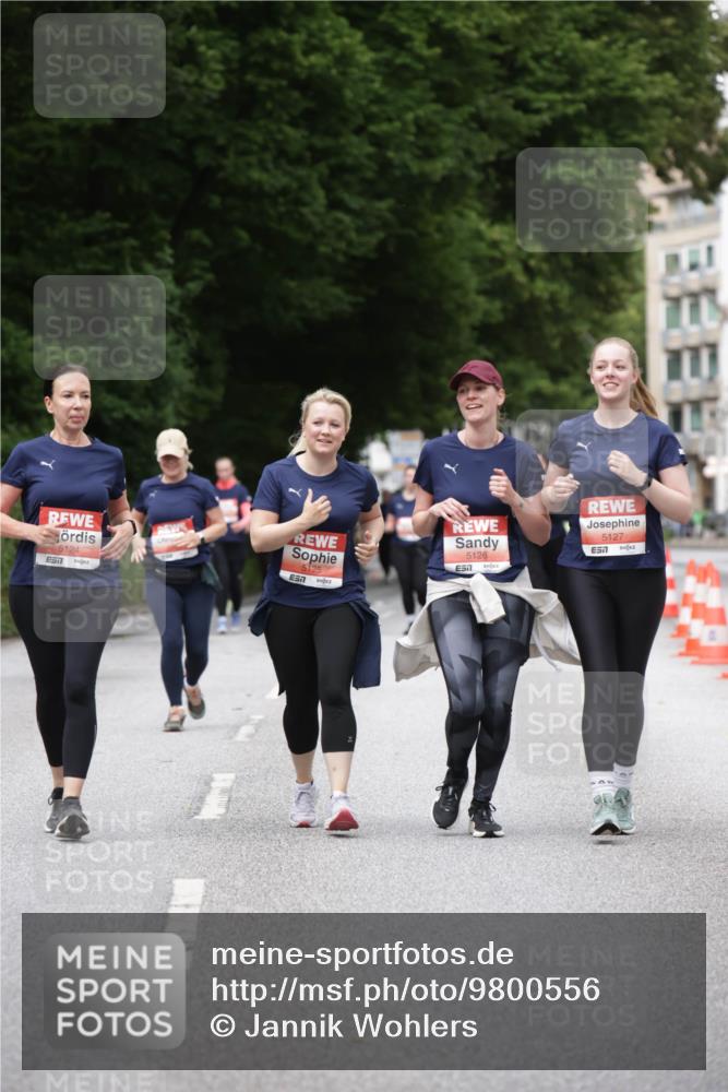 14.06.2026 - REWE Women's Run Jannik Wohlers http://msf.ph/oto/9800556 14.06.2026 11:04:05 Laufen 5124, 5125, 5126, 57, 5127, 57 meine-sportfotos.de