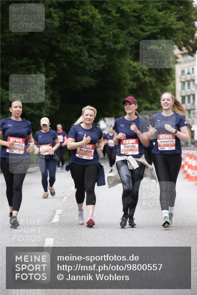 14.06.2026 - REWE Women's Run Jannik Wohlers http://msf.ph/oto/9800557 14.06.2026 11:04:05 Laufen 5124, 7, 5125, 7, 5126, 7, 5127, 57 meine-sportfotos.de