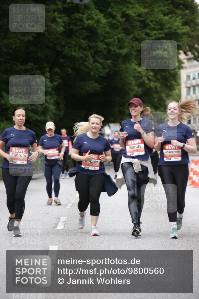14.06.2026 - REWE Women's Run Jannik Wohlers http://msf.ph/oto/9800560 14.06.2026 11:04:05 Laufen 5124, 5125, 7, 5126, 57, 5127, 657 meine-sportfotos.de