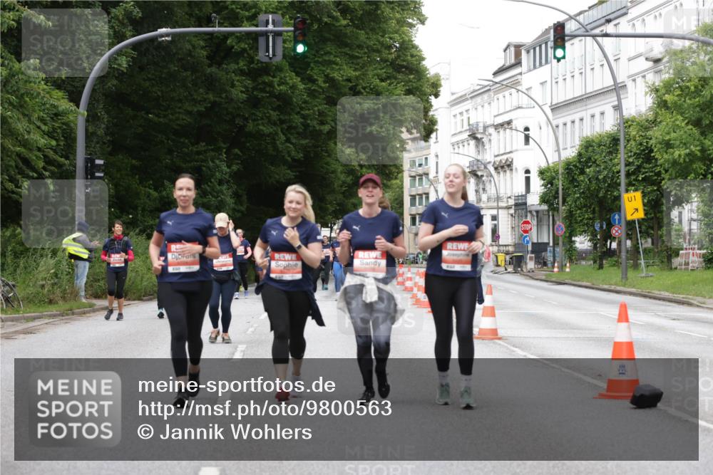 14.06.2026 - REWE Women's Run Jannik Wohlers http://msf.ph/oto/9800563 14.06.2026 11:04:07 Laufen 1 meine-sportfotos.de