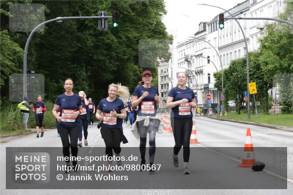 14.06.2026 - REWE Women's Run Jannik Wohlers http://msf.ph/oto/9800567 14.06.2026 11:04:07 Laufen 1 meine-sportfotos.de