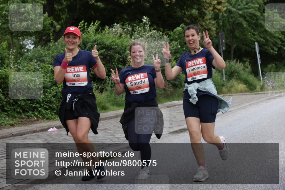 14.06.2026 - REWE Women's Run Jannik Wohlers http://msf.ph/oto/9800575 14.06.2026 11:04:09 Laufen 5040, 5042, 7, 5043, 7 meine-sportfotos.de