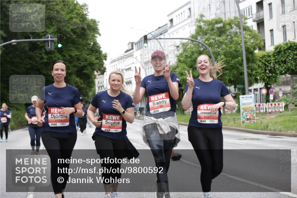 14.06.2026 - REWE Women's Run Jannik Wohlers http://msf.ph/oto/9800592 14.06.2026 11:04:10 Laufen 5124, 7, 5125, 7, 5126, 57, 7, 5127 meine-sportfotos.de
