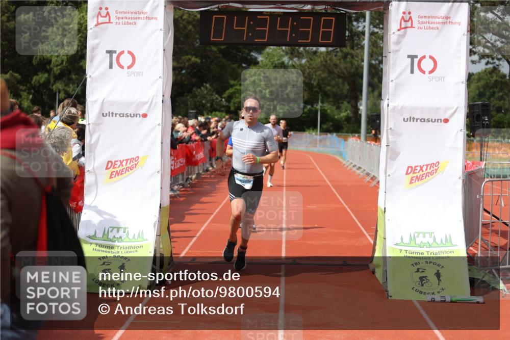 14.06.2026 - 7 Türme Triathlon Andreas Tolksdorf http://msf.ph/oto/9800594 14.06.2026 15:34:36 Ziel 923, 1086, 1096 meine-sportfotos.de