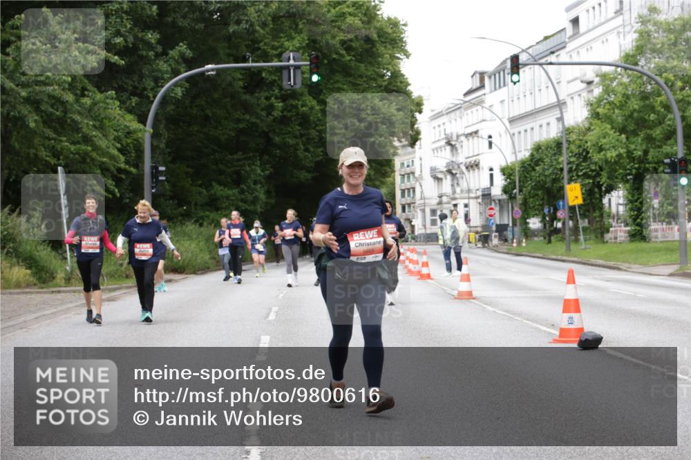 14.06.2026 - REWE Women's Run Jannik Wohlers http://msf.ph/oto/9800616 14.06.2026 11:04:13 Laufen  meine-sportfotos.de