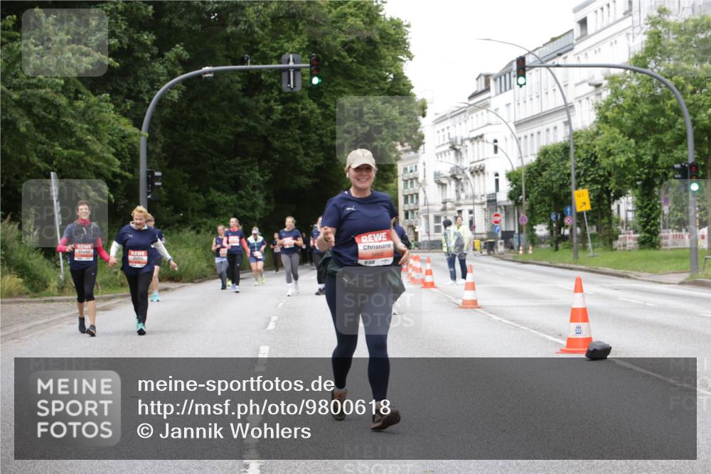 14.06.2026 - REWE Women's Run Jannik Wohlers http://msf.ph/oto/9800618 14.06.2026 11:04:13 Laufen 5663, 57, 1 meine-sportfotos.de