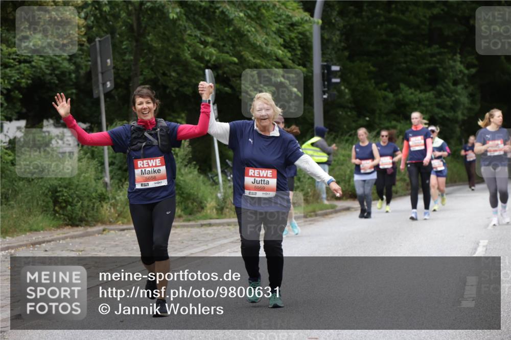 14.06.2026 - REWE Women's Run Jannik Wohlers http://msf.ph/oto/9800631 14.06.2026 11:04:16 Laufen 5658, 5959, 7 meine-sportfotos.de