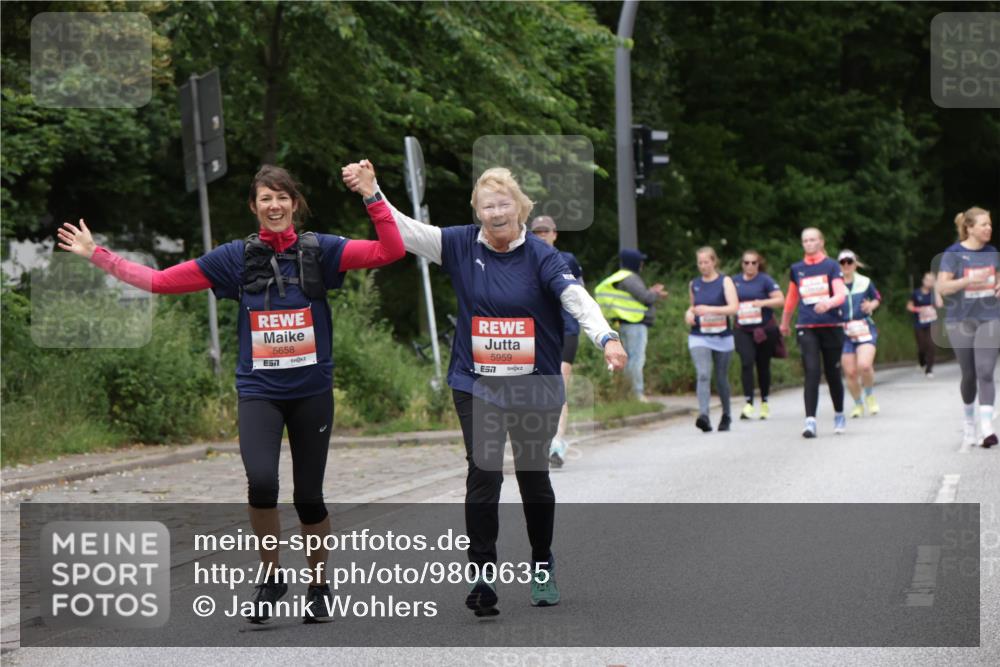 14.06.2026 - REWE Women's Run Jannik Wohlers http://msf.ph/oto/9800635 14.06.2026 11:04:16 Laufen 5658, 5959, 7 meine-sportfotos.de