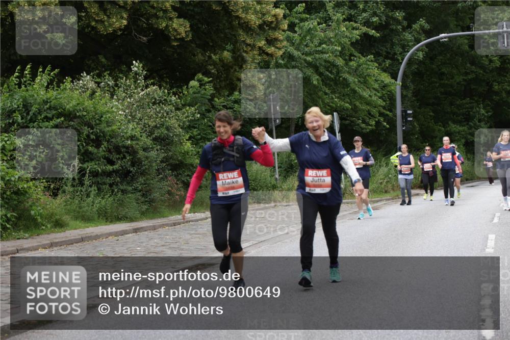 14.06.2026 - REWE Women's Run Jannik Wohlers http://msf.ph/oto/9800649 14.06.2026 11:04:17 Laufen  meine-sportfotos.de