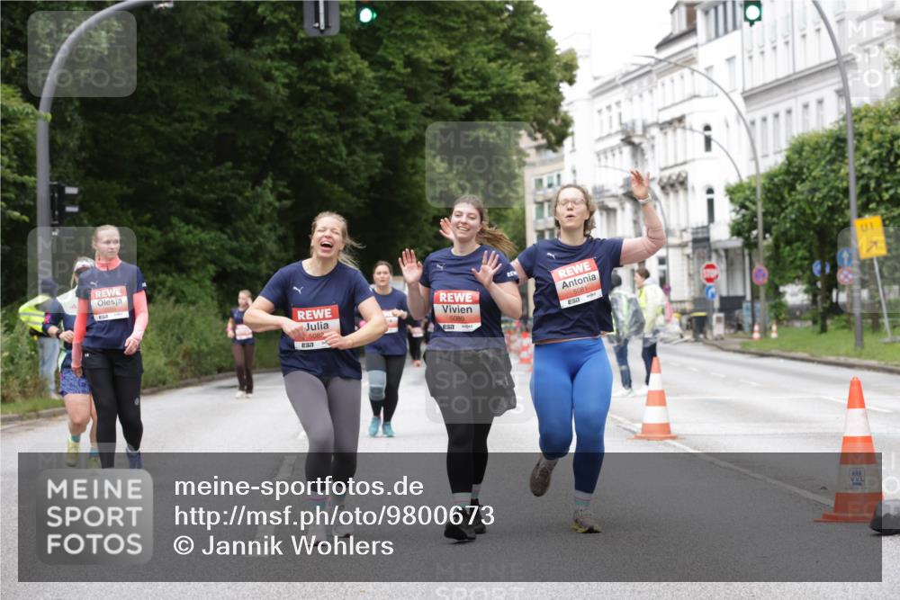 14.06.2026 - REWE Women's Run Jannik Wohlers http://msf.ph/oto/9800673 14.06.2026 11:04:22 Laufen 5082, 5080, 508, 01 meine-sportfotos.de