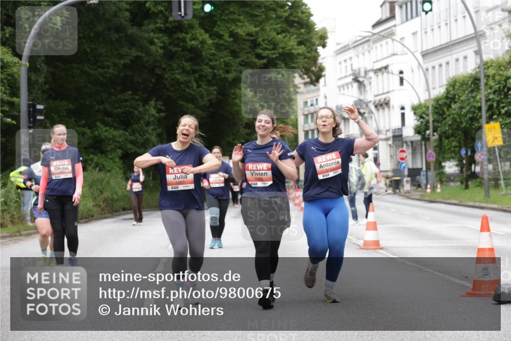 14.06.2026 - REWE Women's Run Jannik Wohlers http://msf.ph/oto/9800675 14.06.2026 11:04:22 Laufen 5082, 7, 5080, 5081, 01 meine-sportfotos.de