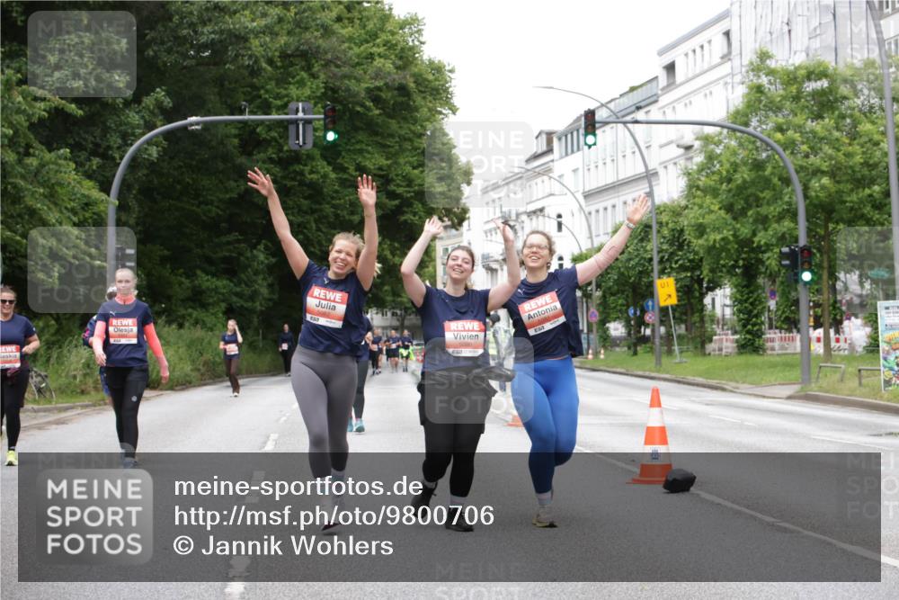 14.06.2026 - REWE Women's Run Jannik Wohlers http://msf.ph/oto/9800706 14.06.2026 11:04:23 Laufen 01 meine-sportfotos.de