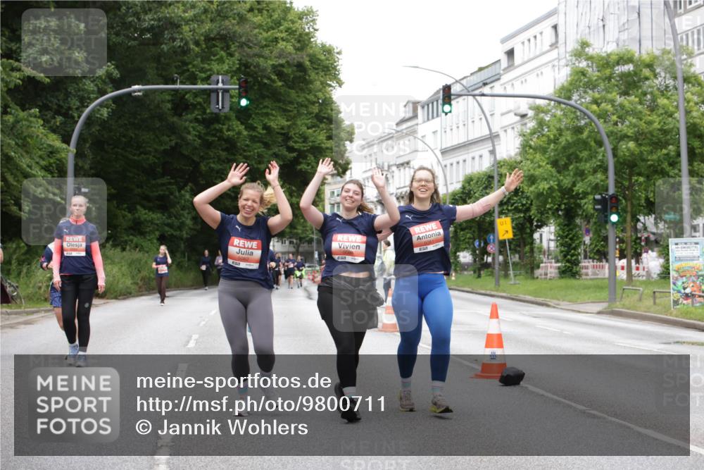 14.06.2026 - REWE Women's Run Jannik Wohlers http://msf.ph/oto/9800711 14.06.2026 11:04:23 Laufen 01 meine-sportfotos.de