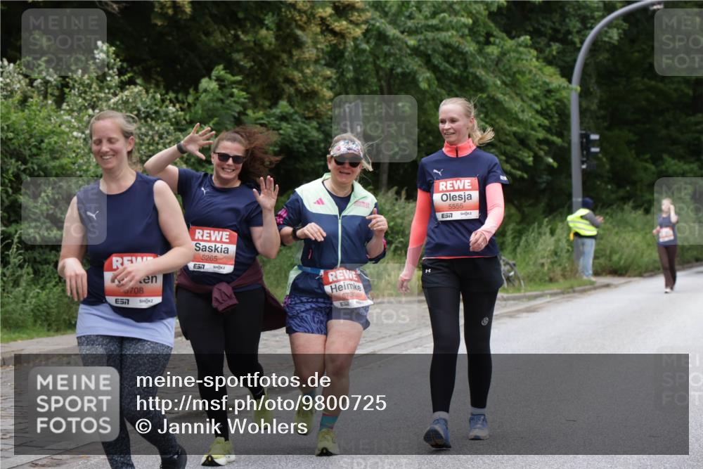 14.06.2026 - REWE Women's Run Jannik Wohlers http://msf.ph/oto/9800725 14.06.2026 11:04:26 Laufen 7, 708, 5265, 57, 5730, 5555, 57 meine-sportfotos.de