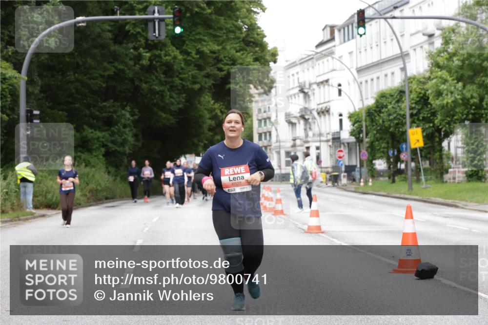 14.06.2026 - REWE Women's Run Jannik Wohlers http://msf.ph/oto/9800741 14.06.2026 11:04:28 Laufen 6027, 7, 01 meine-sportfotos.de
