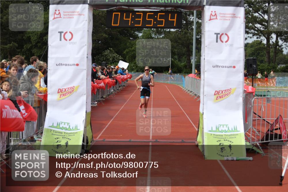14.06.2026 - 7 Türme Triathlon Andreas Tolksdorf http://msf.ph/oto/9800775 14.06.2026 15:35:53 Ziel 963, 1703 meine-sportfotos.de