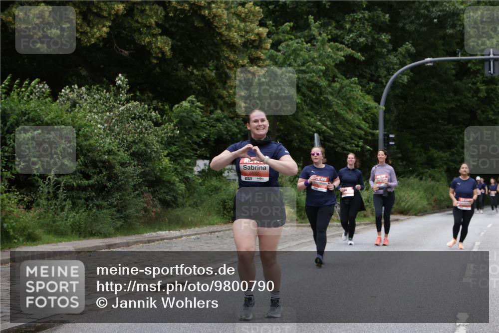 14.06.2026 - REWE Women's Run Jannik Wohlers http://msf.ph/oto/9800790 14.06.2026 11:04:45 Laufen 5632 meine-sportfotos.de