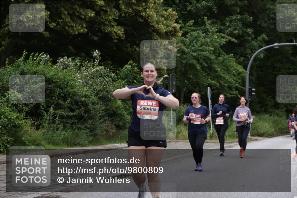 14.06.2026 - REWE Women's Run Jannik Wohlers http://msf.ph/oto/9800809 14.06.2026 11:04:46 Laufen 5632, 57 meine-sportfotos.de