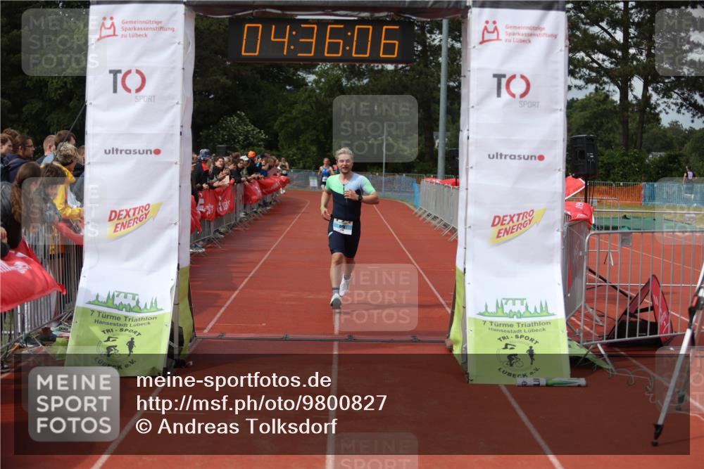 14.06.2026 - 7 Türme Triathlon Andreas Tolksdorf http://msf.ph/oto/9800827 14.06.2026 15:36:04 Ziel 1116 meine-sportfotos.de