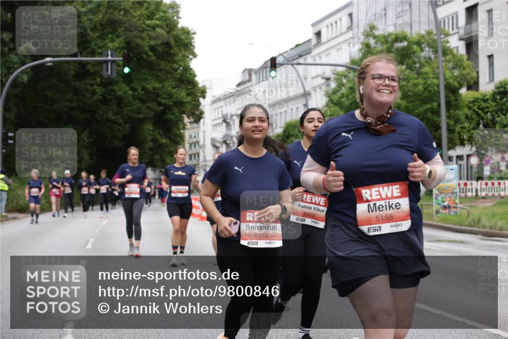14.06.2026 - REWE Women's Run Jannik Wohlers http://msf.ph/oto/9800846 14.06.2026 11:04:50 Laufen 5215, 5922, 5155, 7 meine-sportfotos.de