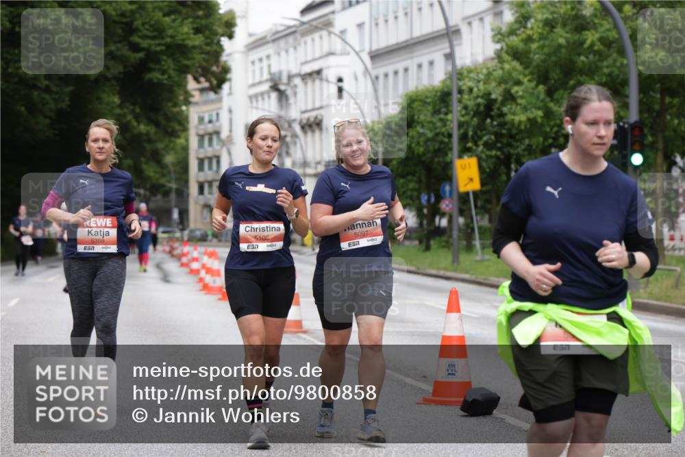 14.06.2026 - REWE Women's Run Jannik Wohlers http://msf.ph/oto/9800858 14.06.2026 11:04:52 Laufen 5388, 7, 5105, 5097, 57, 01 meine-sportfotos.de