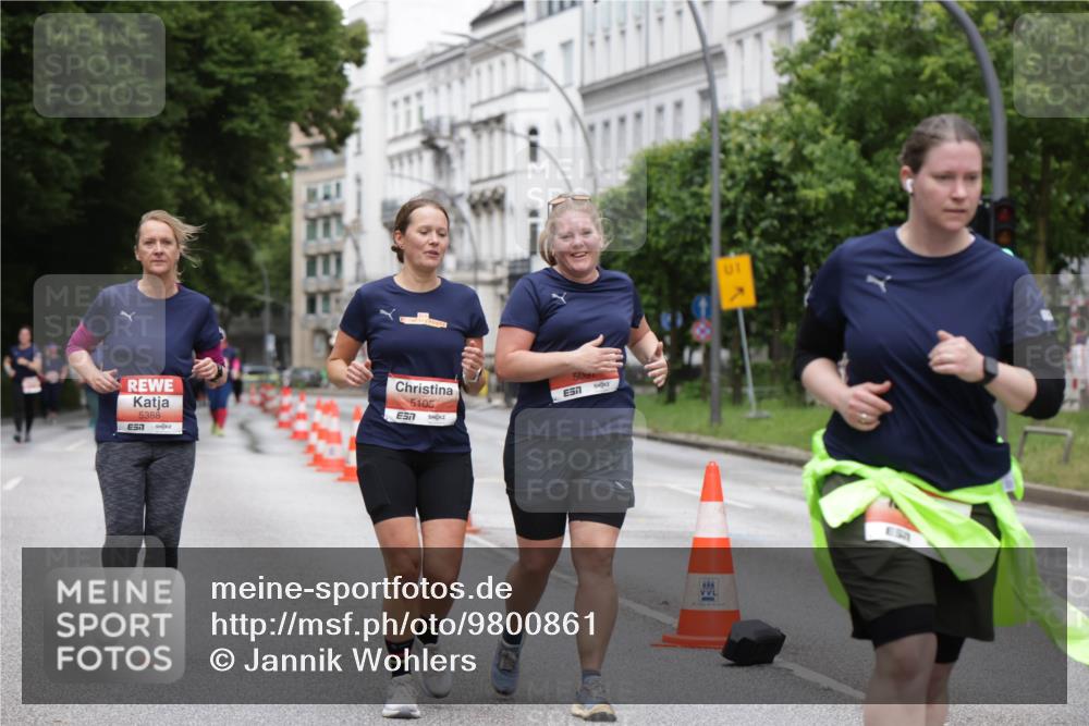 14.06.2026 - REWE Women's Run Jannik Wohlers http://msf.ph/oto/9800861 14.06.2026 11:04:52 Laufen 5388, 7, 711, 5105, 7, 509, 7 meine-sportfotos.de