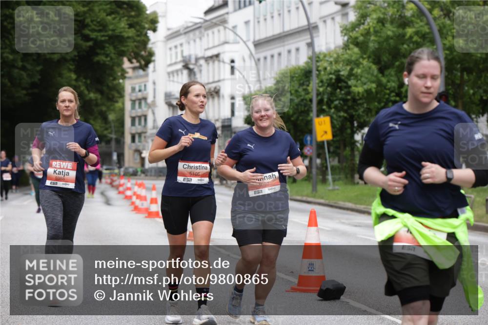 14.06.2026 - REWE Women's Run Jannik Wohlers http://msf.ph/oto/9800865 14.06.2026 11:04:52 Laufen 5388, 5105, 5097, 01 meine-sportfotos.de