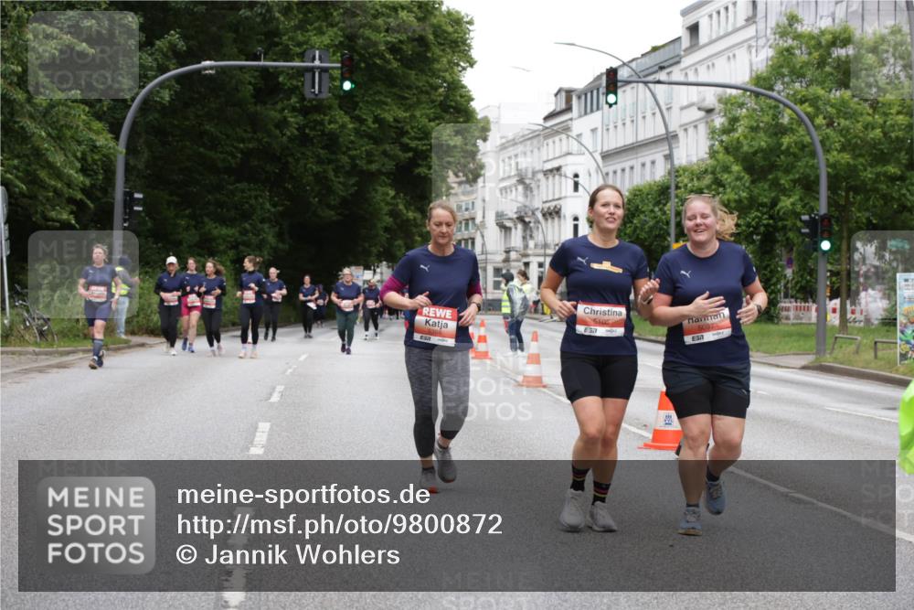 14.06.2026 - REWE Women's Run Jannik Wohlers http://msf.ph/oto/9800872 14.06.2026 11:04:53 Laufen 5105, 5097, 57 meine-sportfotos.de