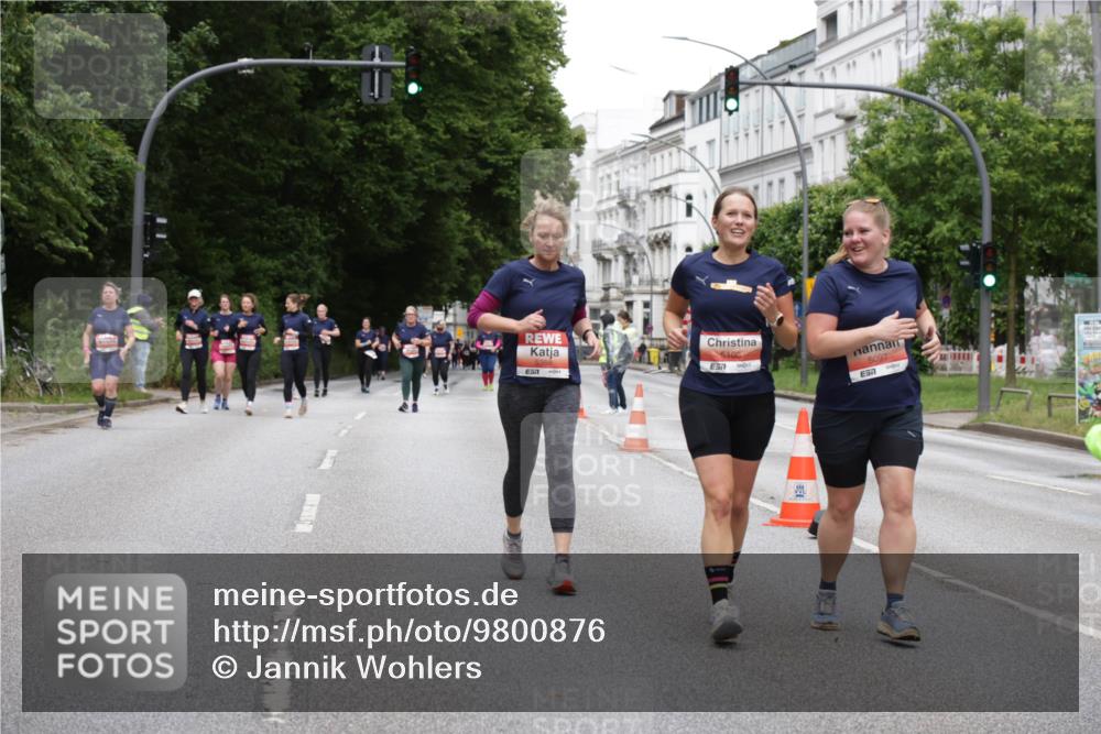 14.06.2026 - REWE Women's Run Jannik Wohlers http://msf.ph/oto/9800876 14.06.2026 11:04:53 Laufen 7, 5105, 5097, 7 meine-sportfotos.de