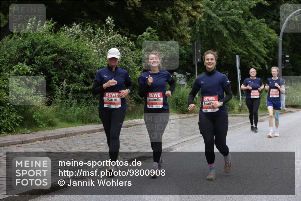 14.06.2026 - REWE Women's Run Jannik Wohlers http://msf.ph/oto/9800908 14.06.2026 11:05:04 Laufen 5090, 657, 5089, 5088, 57 meine-sportfotos.de