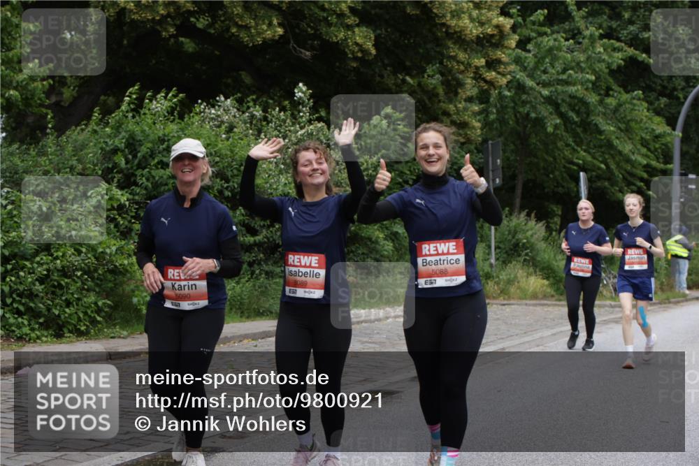 14.06.2026 - REWE Women's Run Jannik Wohlers http://msf.ph/oto/9800921 14.06.2026 11:05:05 Laufen 5090, 7, 5089, 5088, 57 meine-sportfotos.de